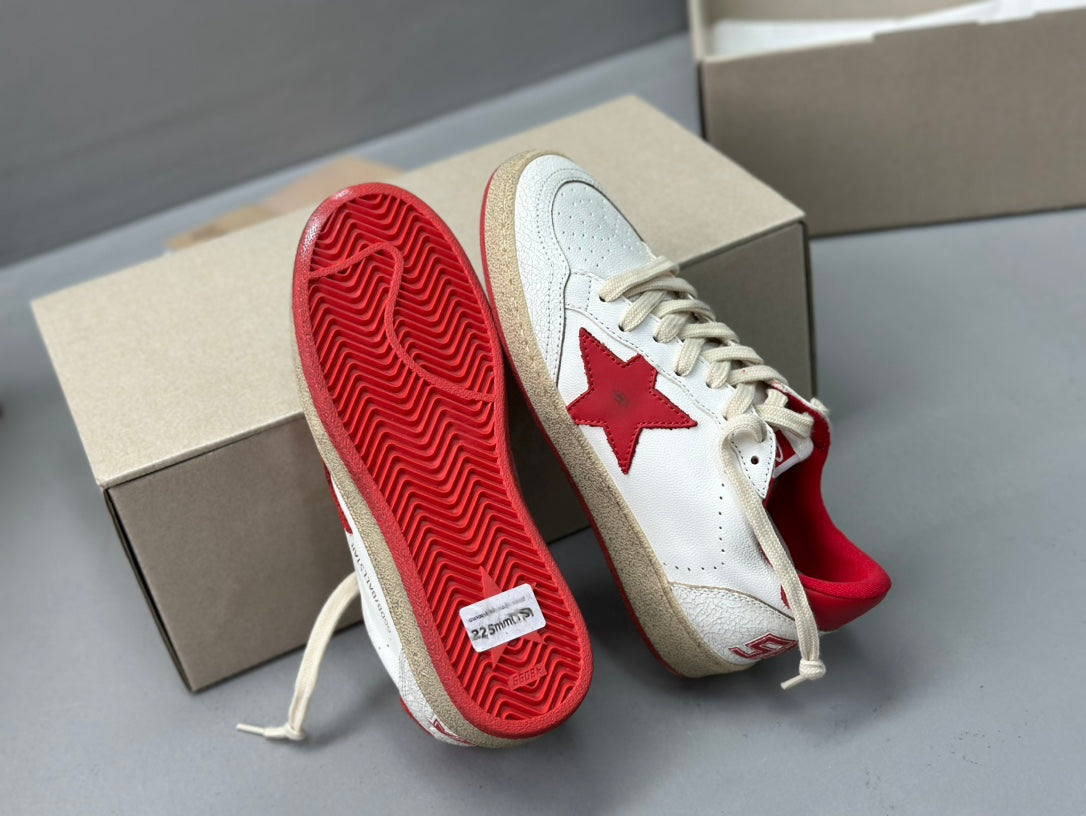 Golden Goose Deluxe G40 - prezentare produs