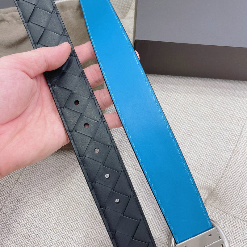 Bottega Veneta Curea - prezentare produs
