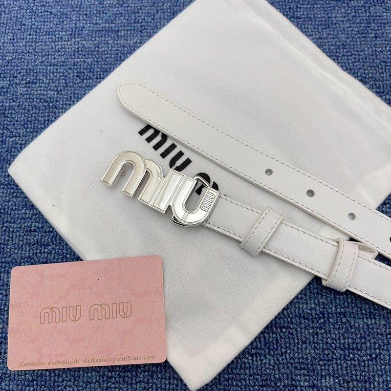 Miu Miu Curea Slim - prezentare produs