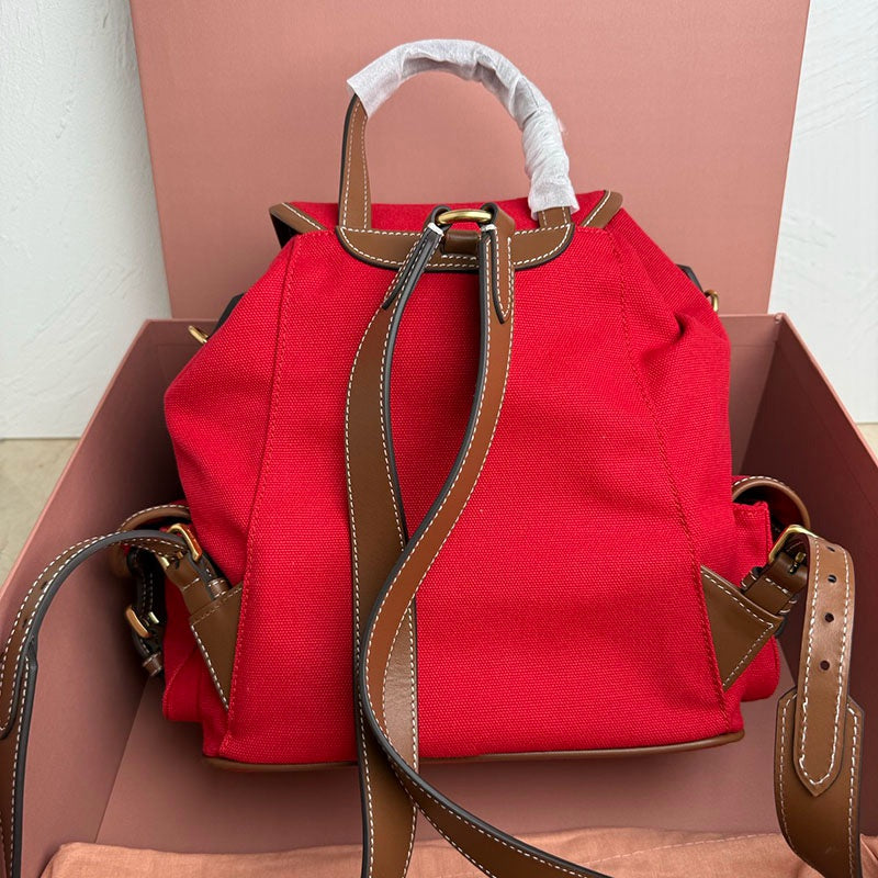 Miu Miu Geantă Exclusive Big - prezentare produs