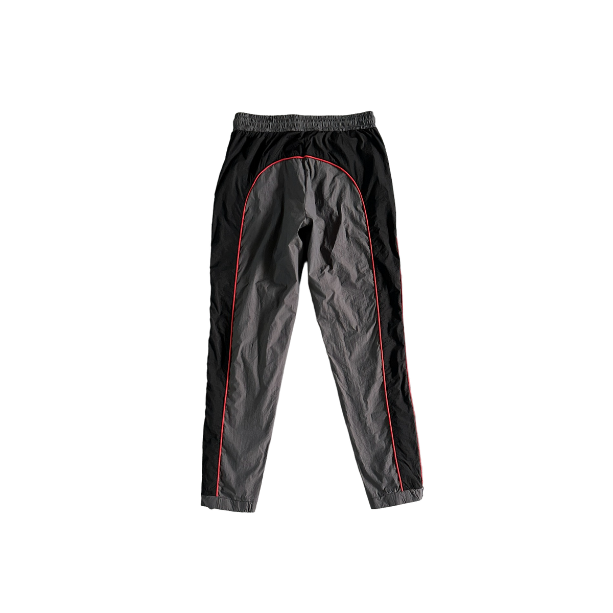 Trapstar Irongate Shellsuit Negru Roșu Trening - prezentare produs