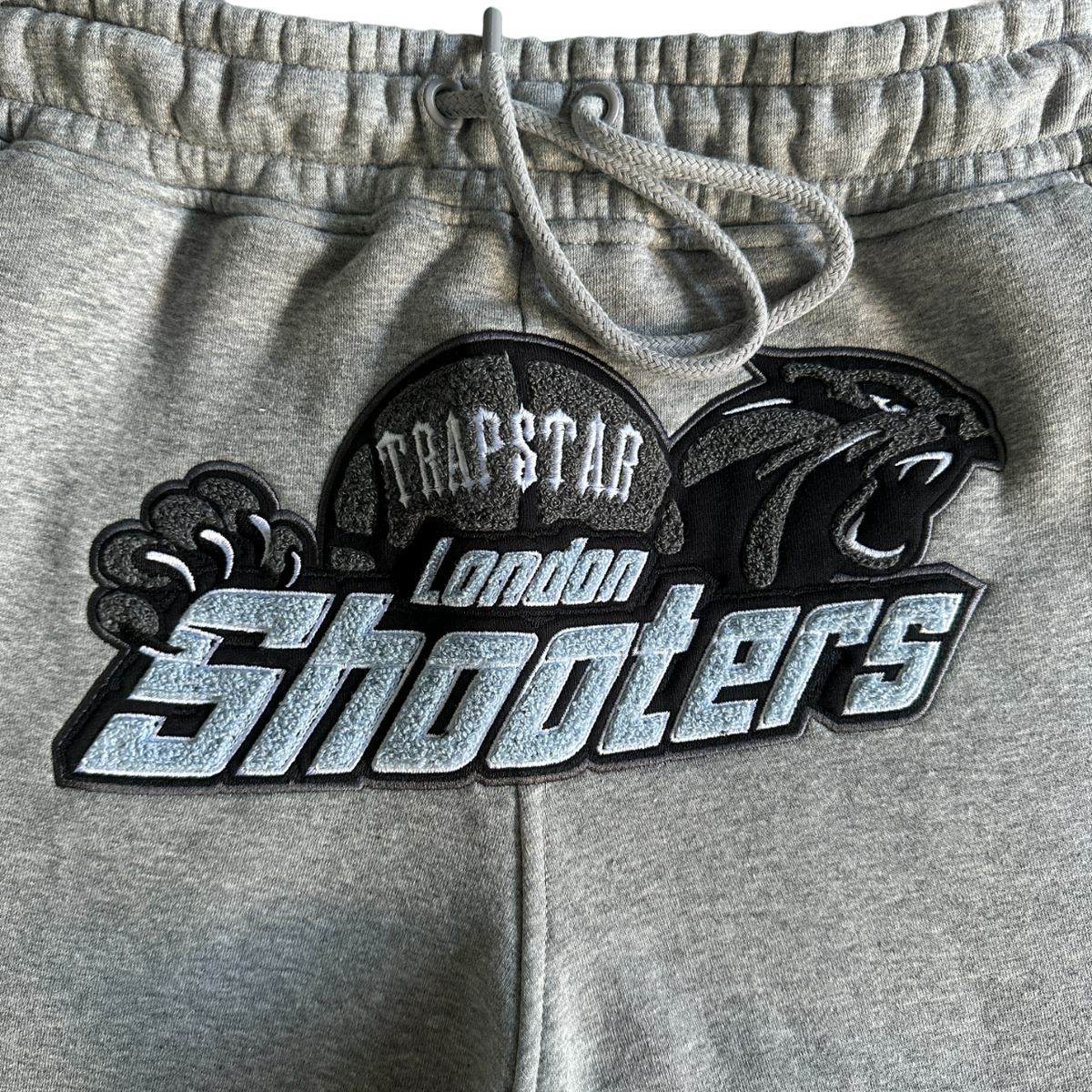 Trapstar Trening Shooters Gri - prezentare produs