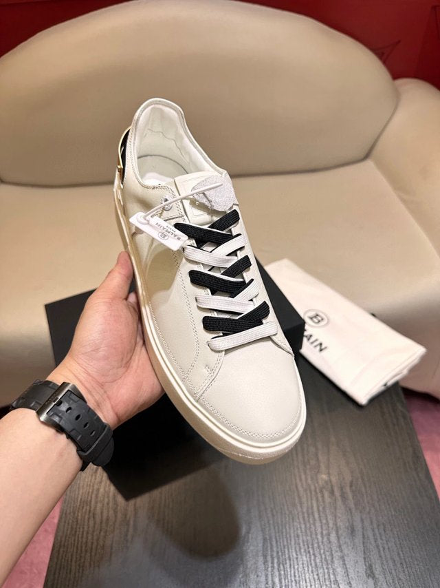 Balmain Casual Piele Alb - prezentare produs
