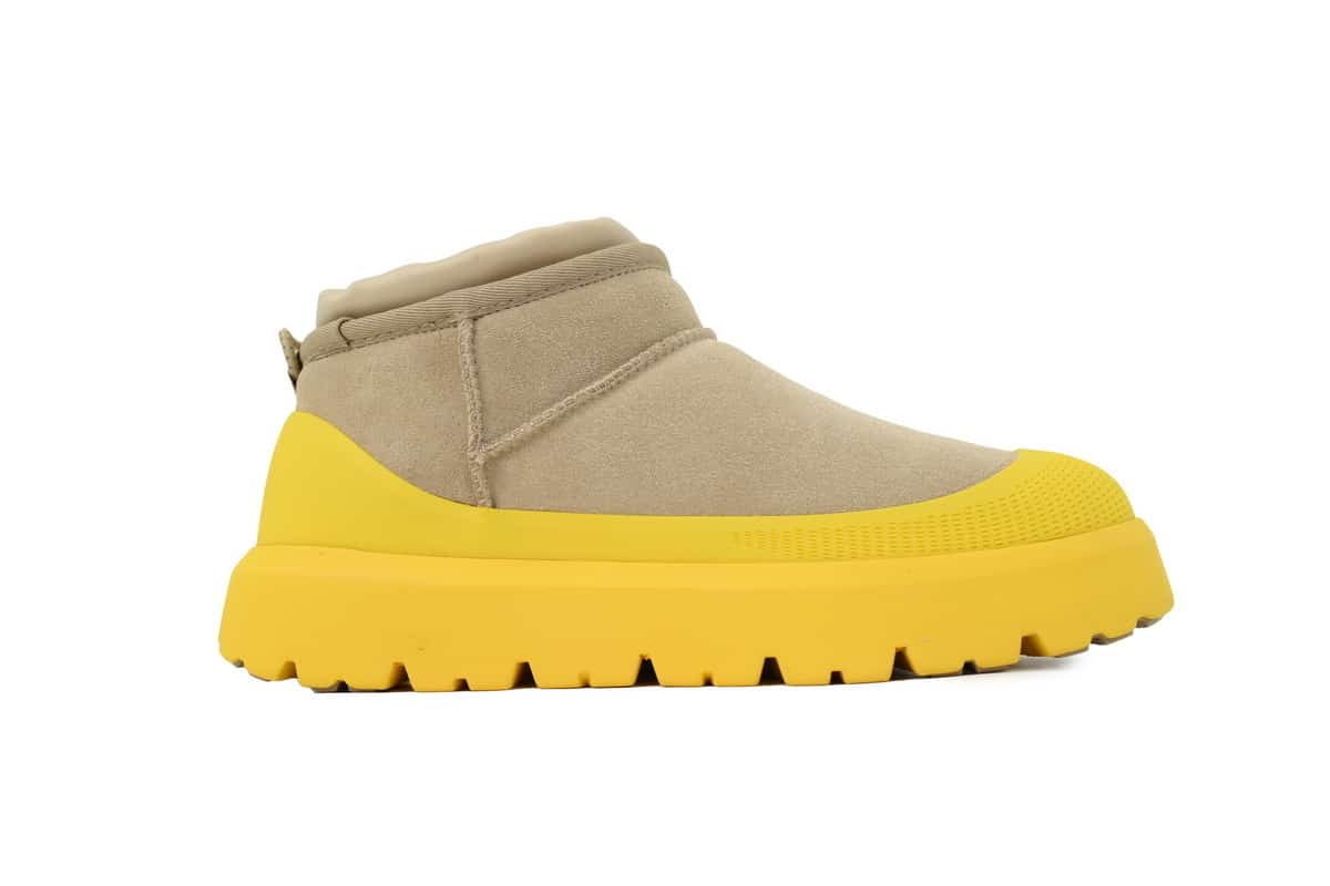 UGG Clasic Hybrid - prezentare produs