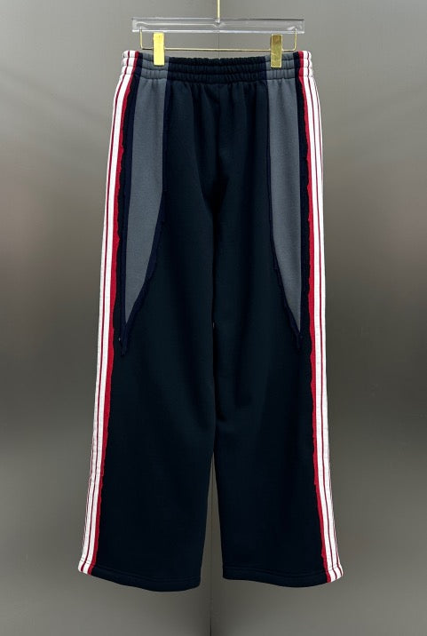 Balenciaga Exclusive Clothing - prezentare produs