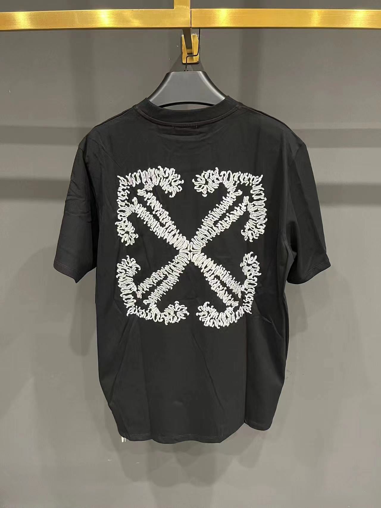 Off-White Off-White T Cămașă F08 - prezentare produs