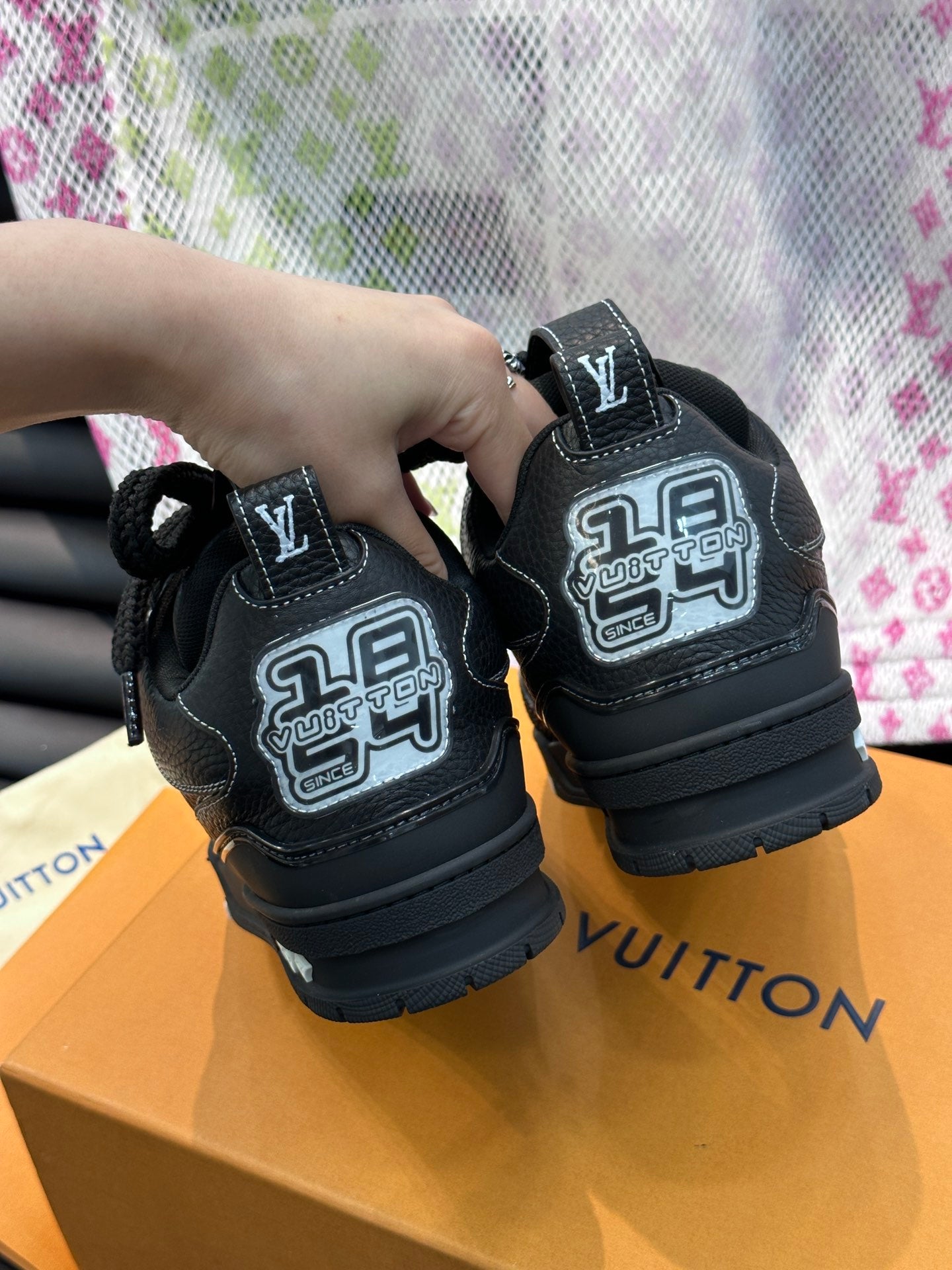 Louis Vuitton LV Skate Albastru Piele - prezentare produs