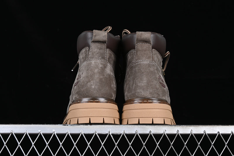 Timberland Închis Maro - prezentare produs