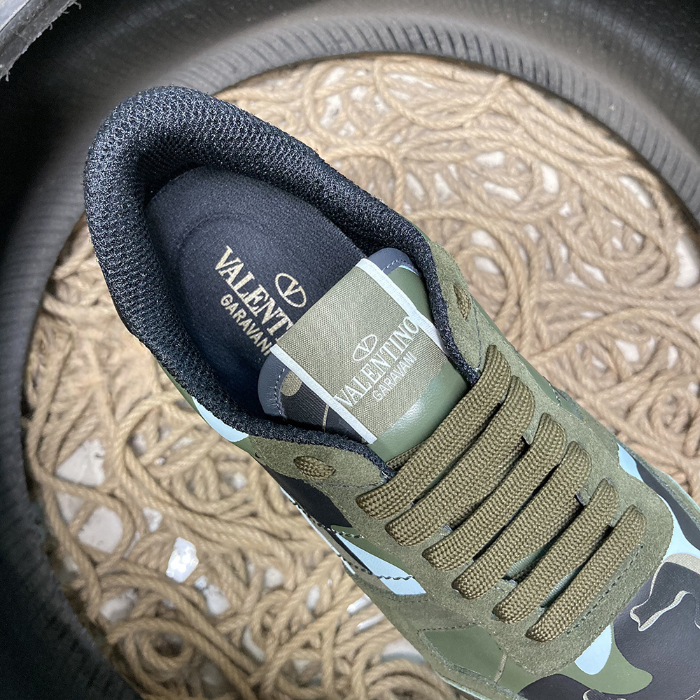 Valentino Rockrunner Camouflage - prezentare produs