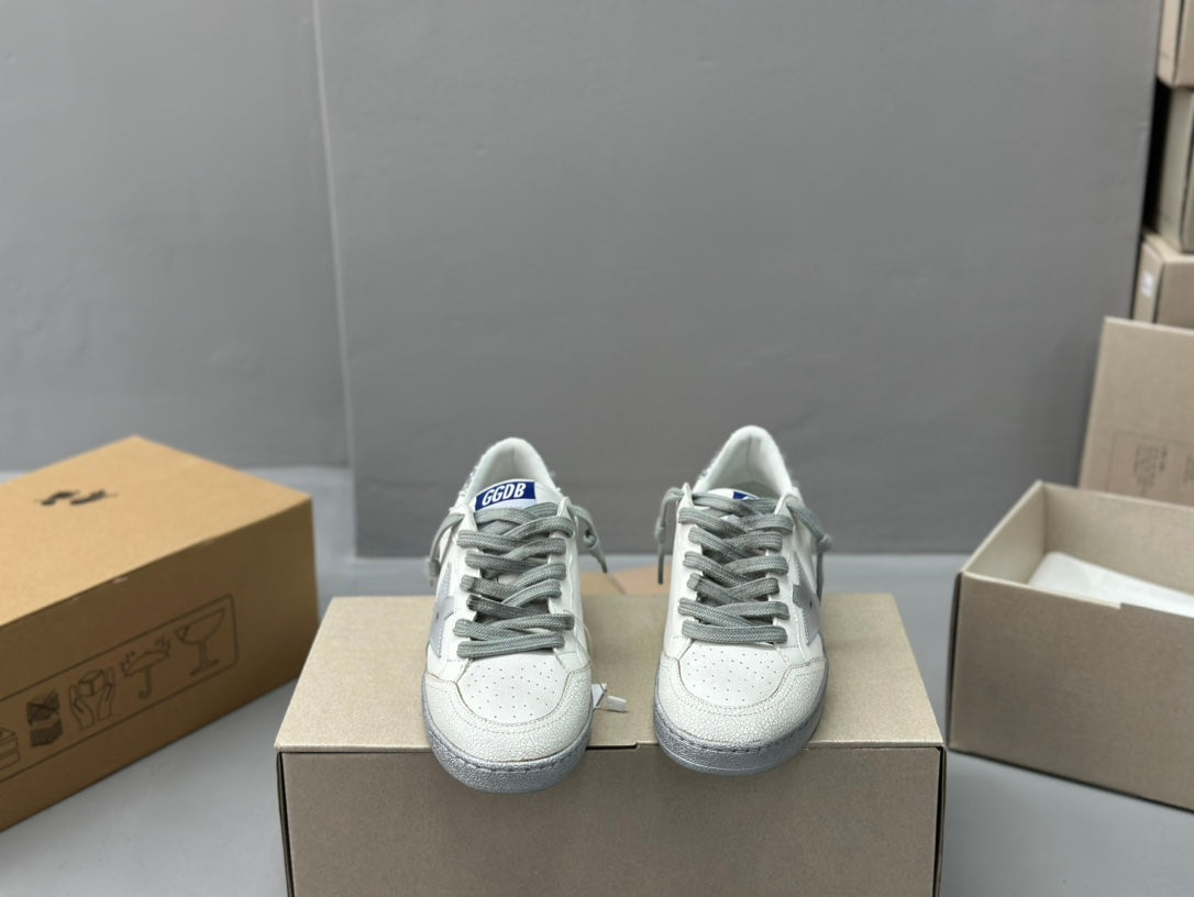 Golden Goose Deluxe G37 - prezentare produs