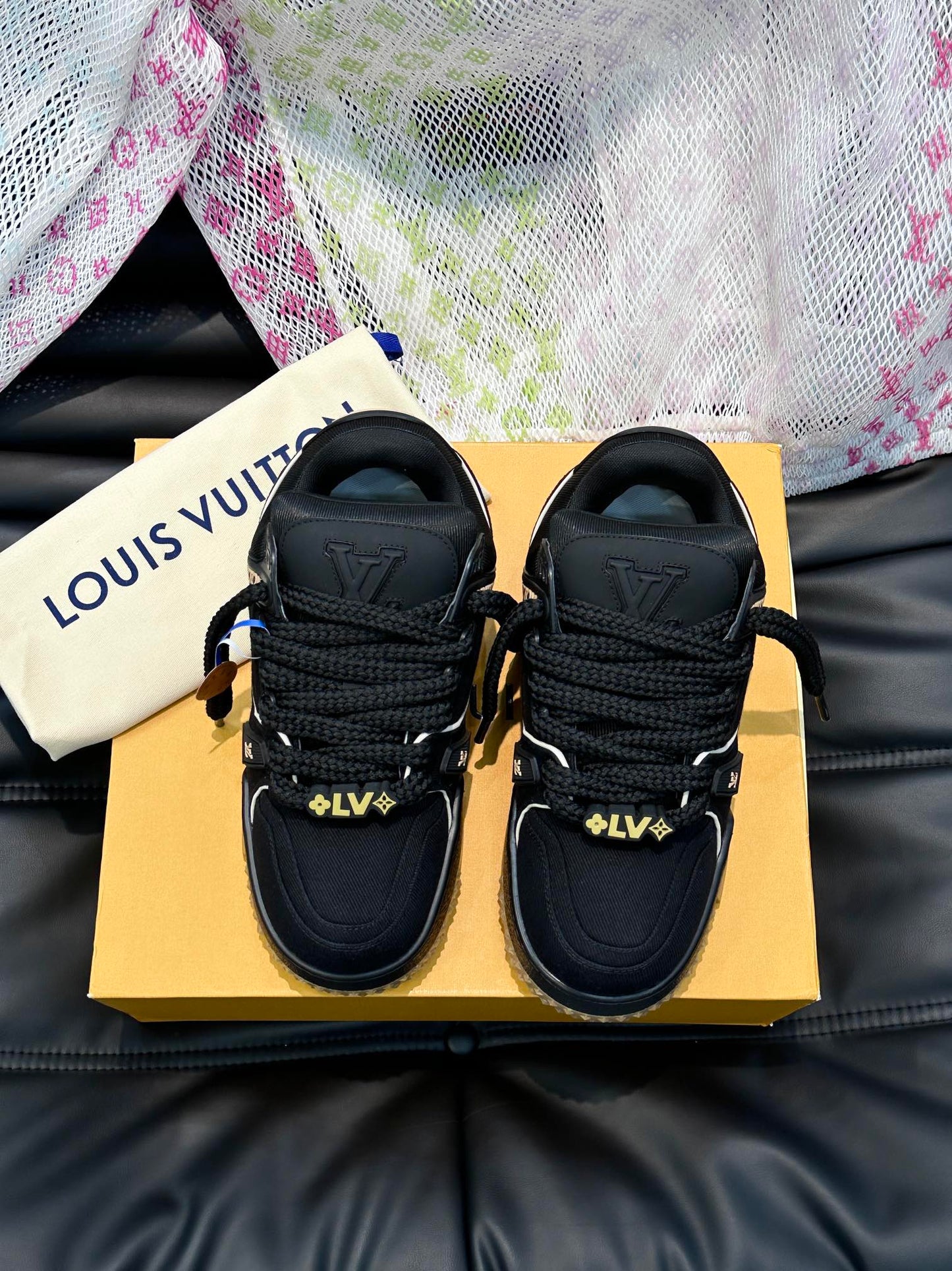 Louis Vuitton LV Pantofi sport Maxi Negru Pânză - prezentare produs