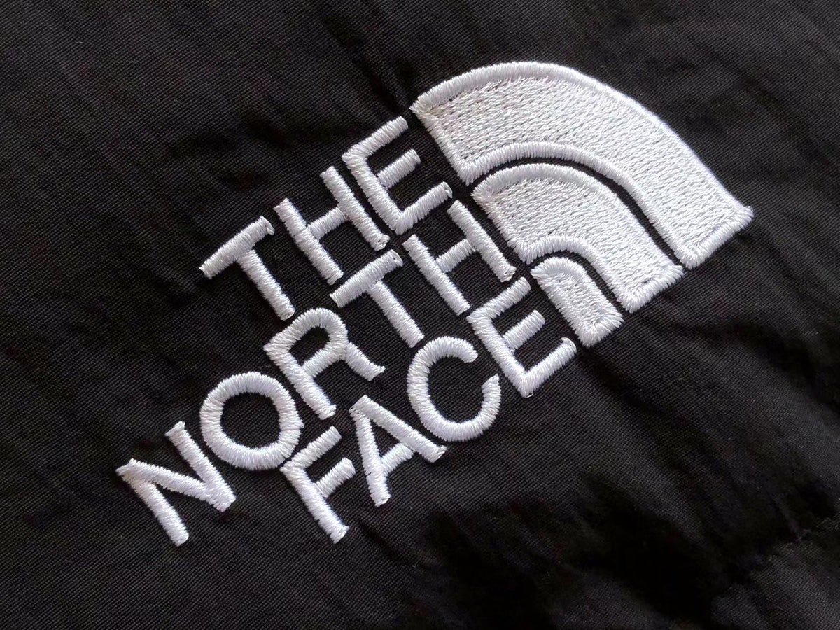 The North Face Geacă Hold Fast All Storms Pass - prezentare produs