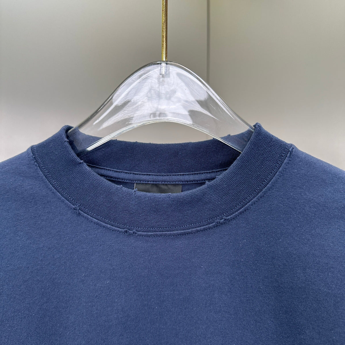 Balenciaga T Cămașă Exclusive - prezentare produs