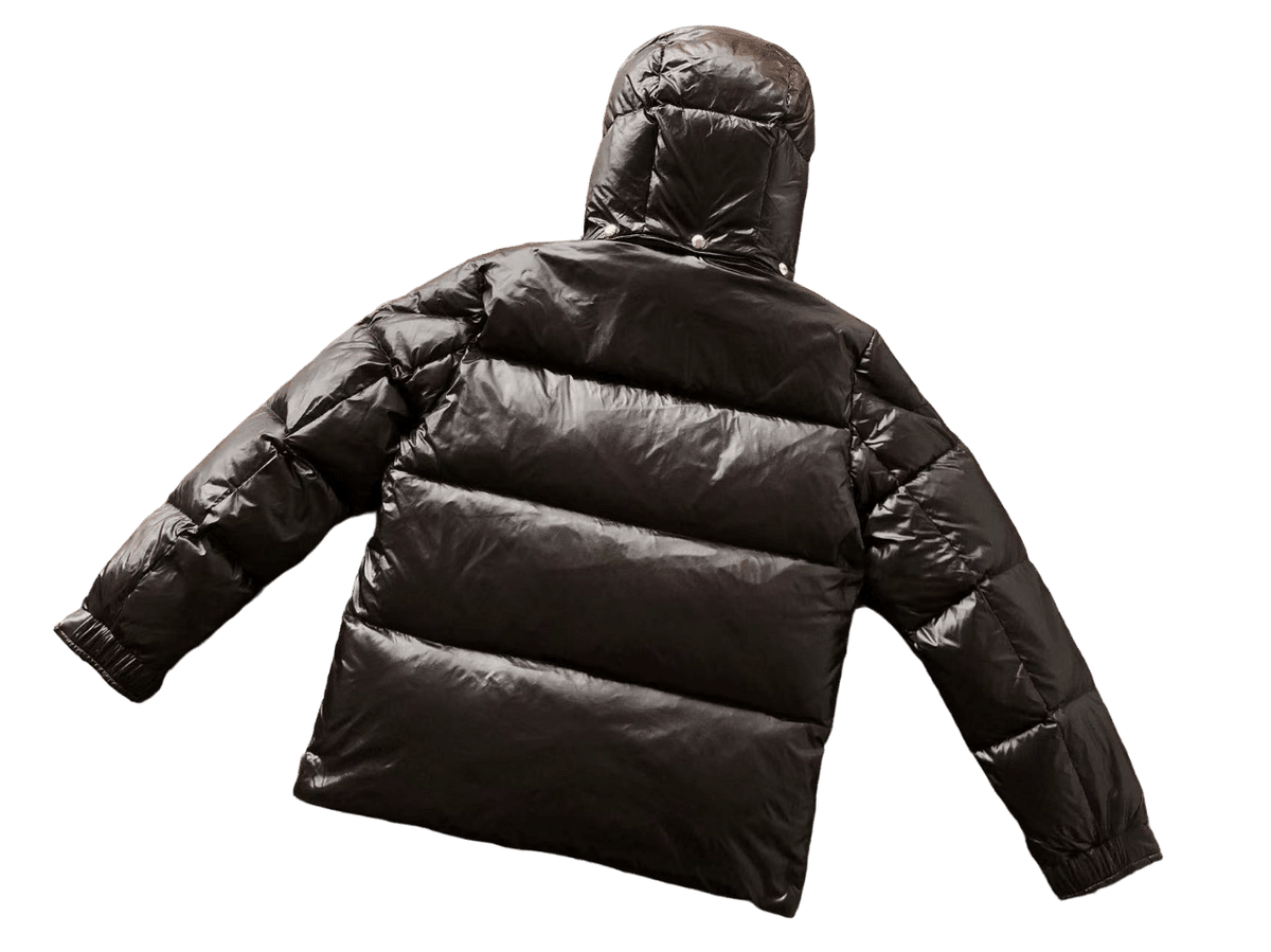 Moncler Geacă With Hood - prezentare produs