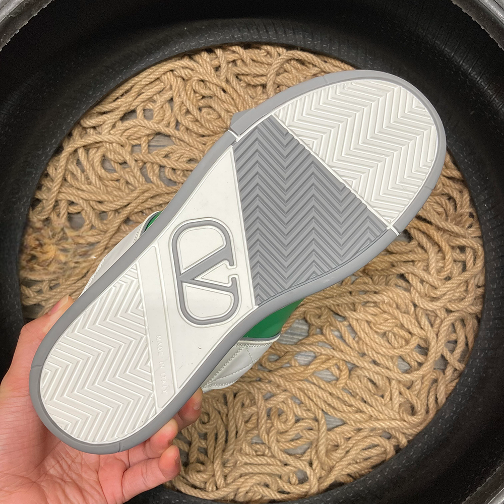 Valentino Open Skate Verde - prezentare produs