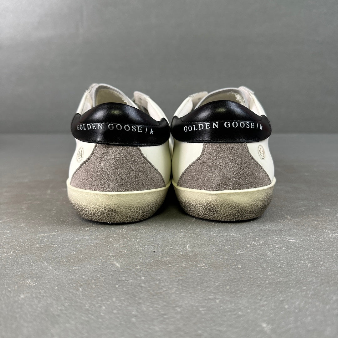 Golden Goose Deluxe G32 - prezentare produs