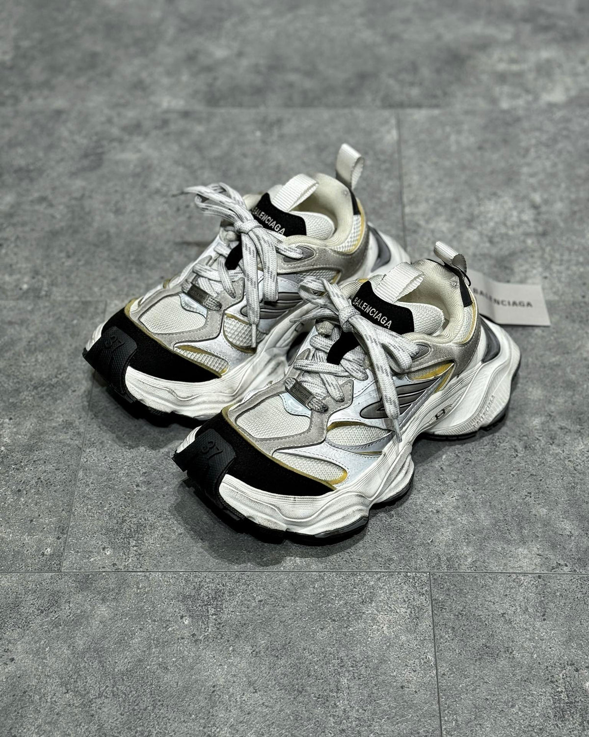 Balenciaga Cargo Alb Negru Pantofi sport - prezentare produs