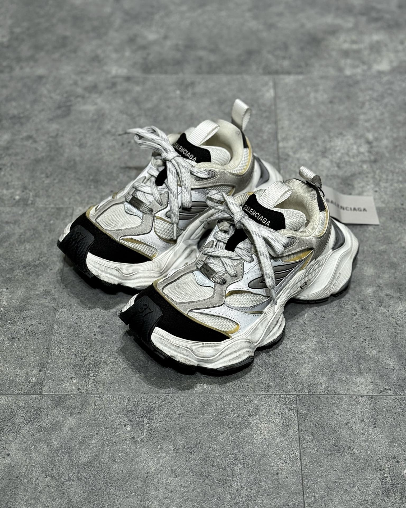Balenciaga Cargo Alb Negru Pantofi sport - prezentare produs