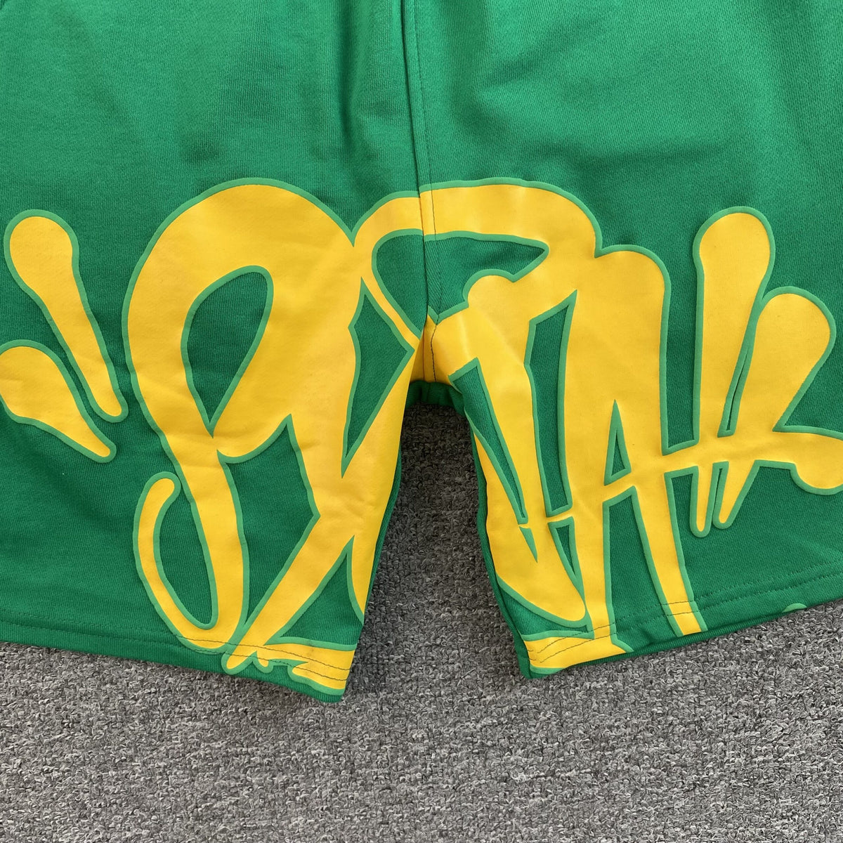 Syna Șorturi Verde - prezentare produs