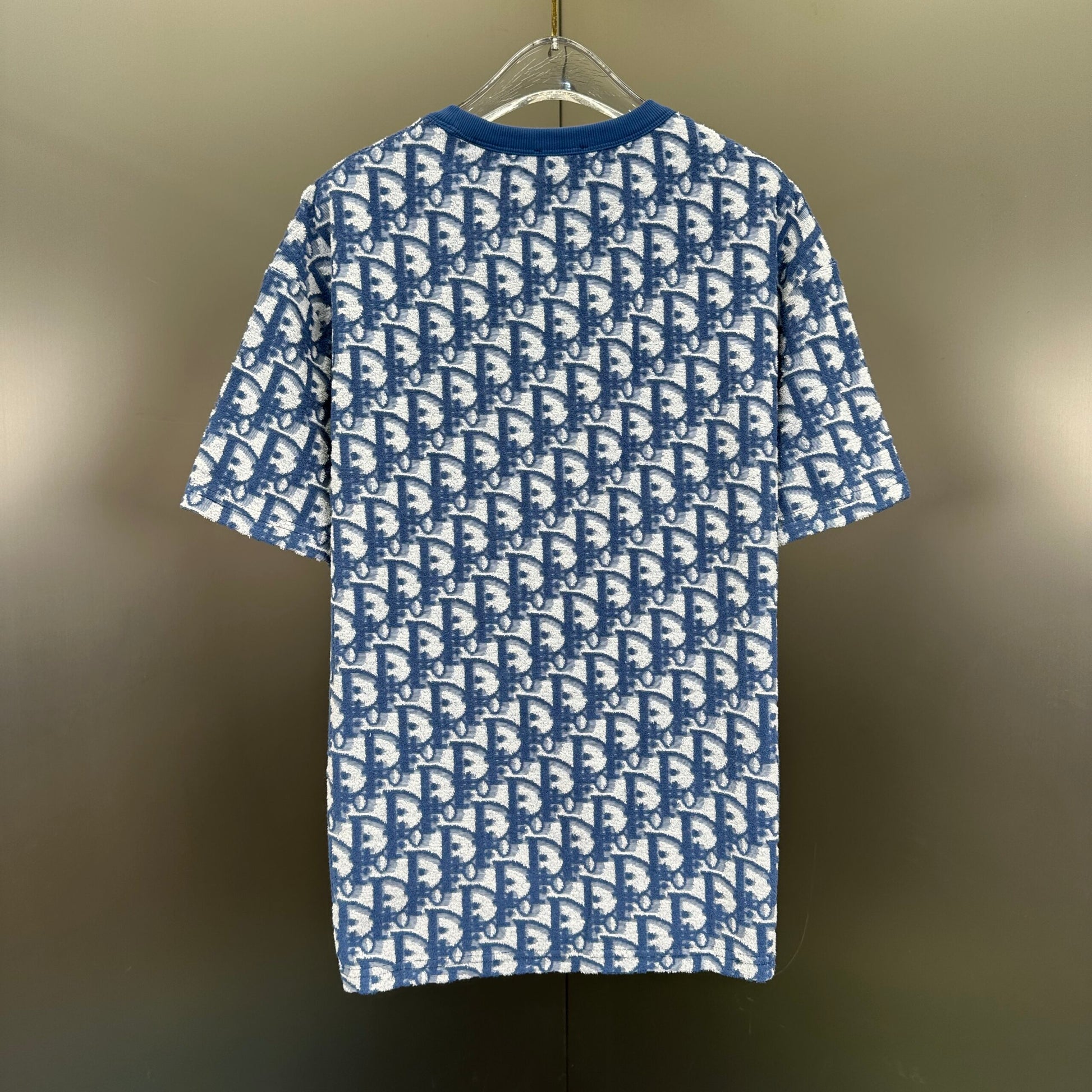 Dior T Cămașă Exclusive - prezentare produs