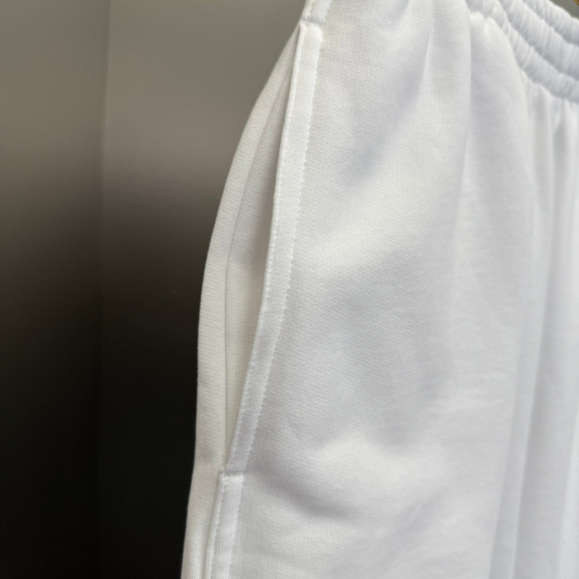 Balenciaga Short Exclusive Clothing - prezentare produs