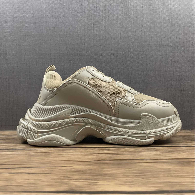 Balenciaga Triple S Bej - prezentare produs