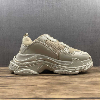 Balenciaga Triple S Bej - prezentare produs