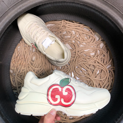 Gucci Rython Alb Cherry - prezentare produs