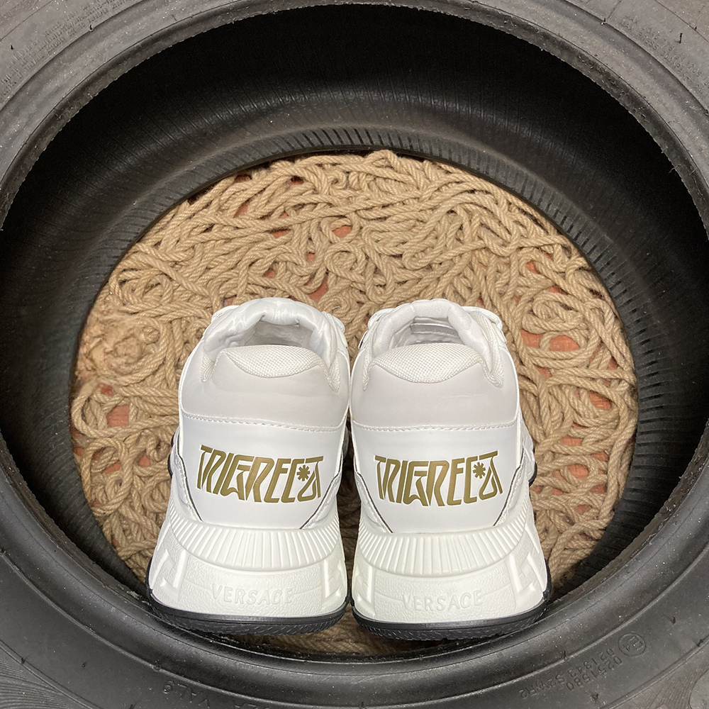 Versace Trigreca V19 Pantofi sport - prezentare produs