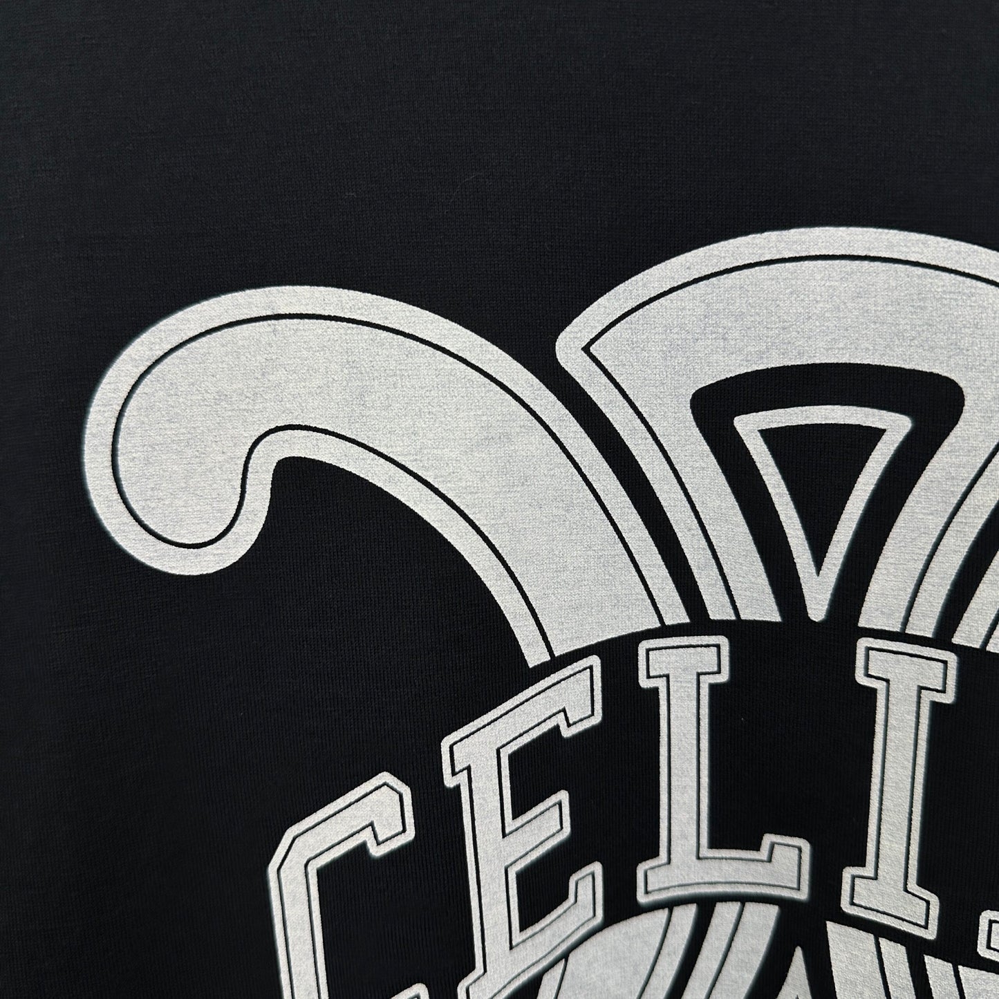 Celine Tricou Exclusive - prezentare produs