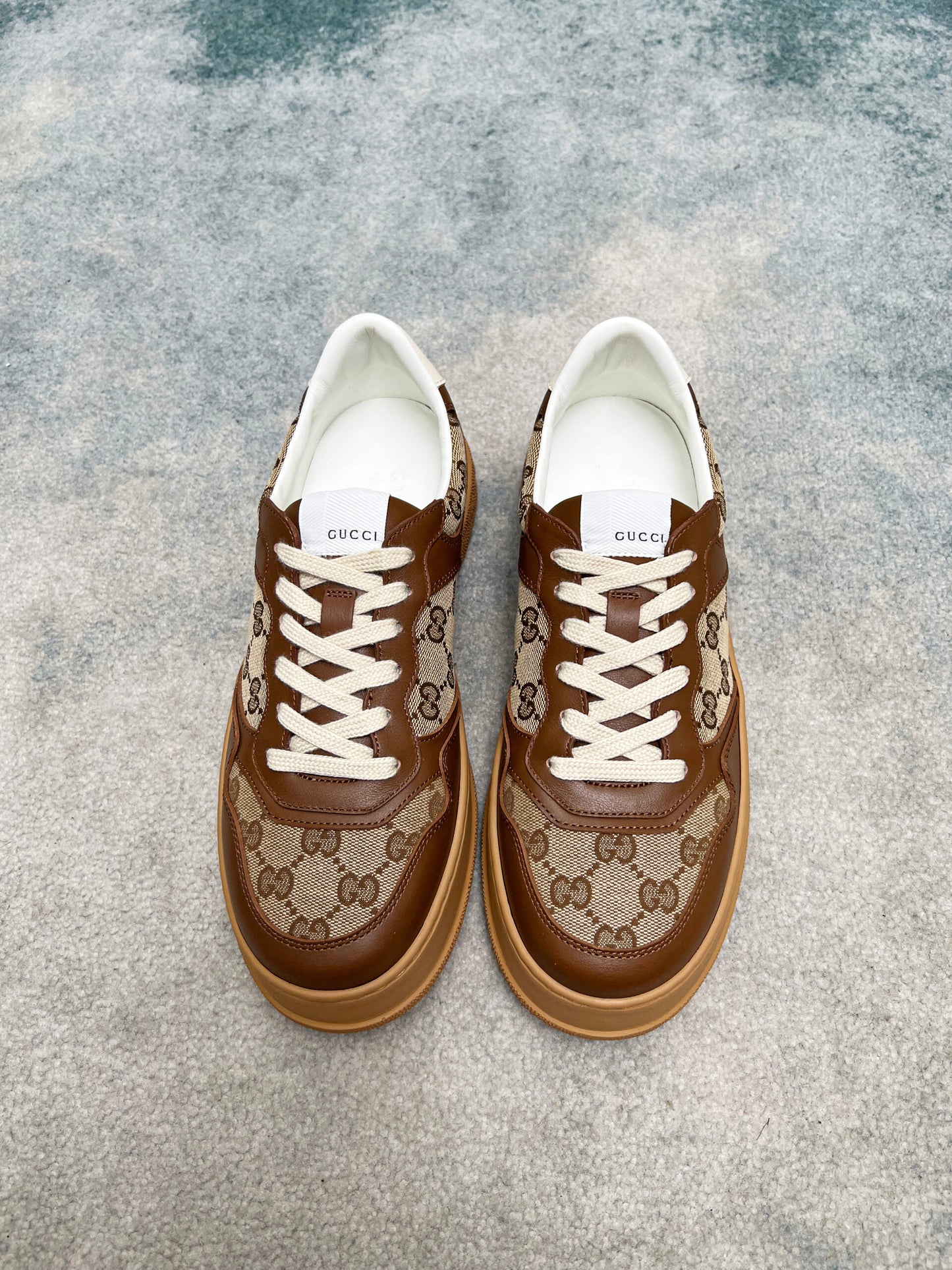 Gucci Screener - prezentare produs