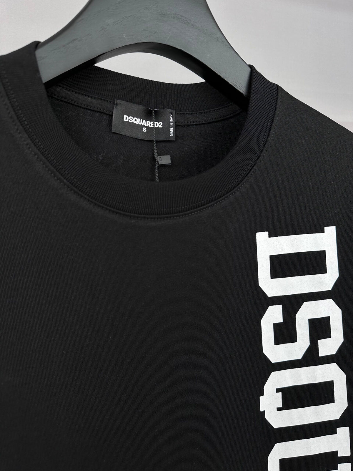 Dsquared2 T Cămașă Dt031 - prezentare produs