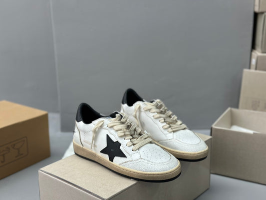 Golden Goose Deluxe G38 - prezentare produs
