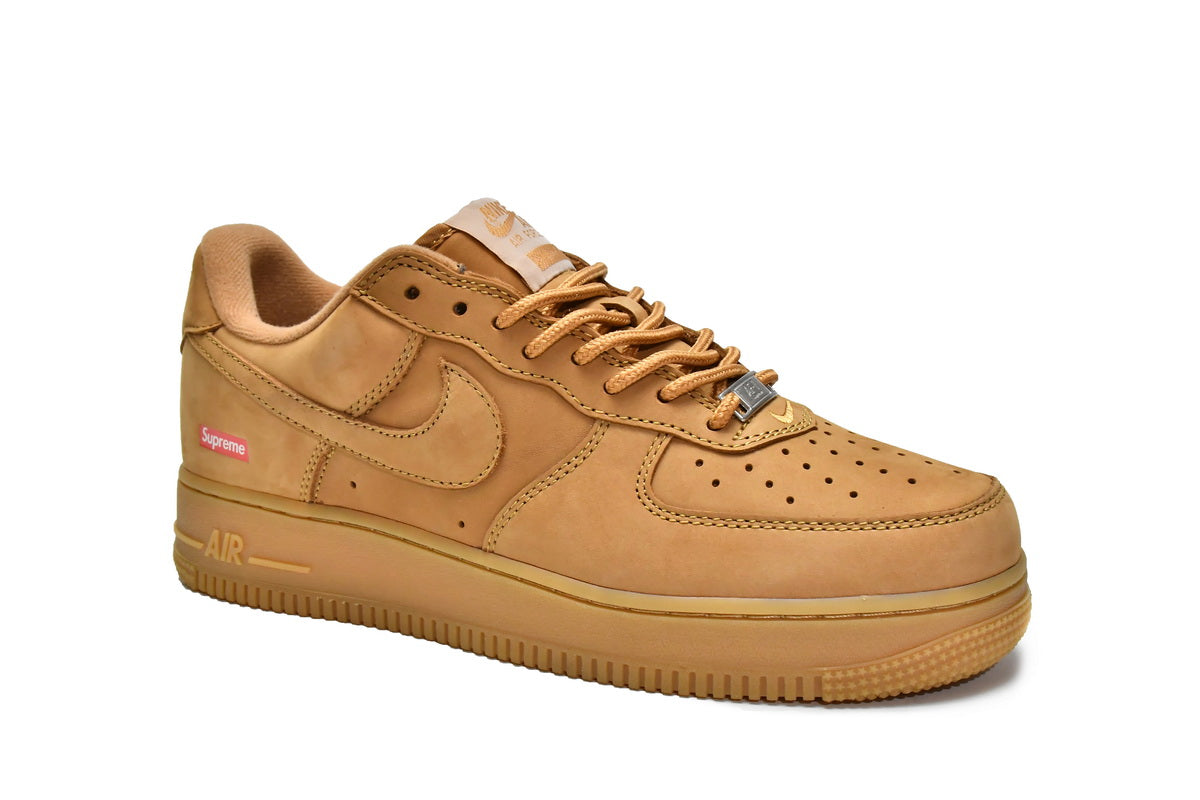 Nike Air Force Supreme In Pantofi sport - prezentare produs