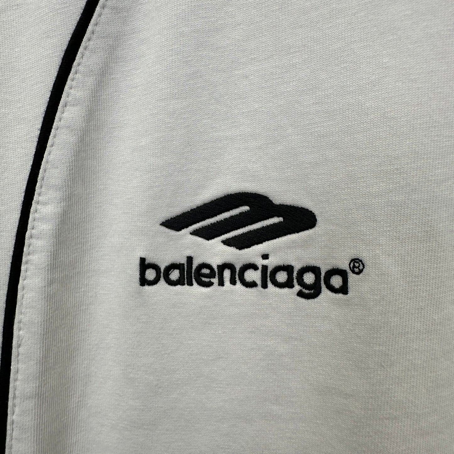 Balenciaga T Cămașă Exclusive - prezentare produs