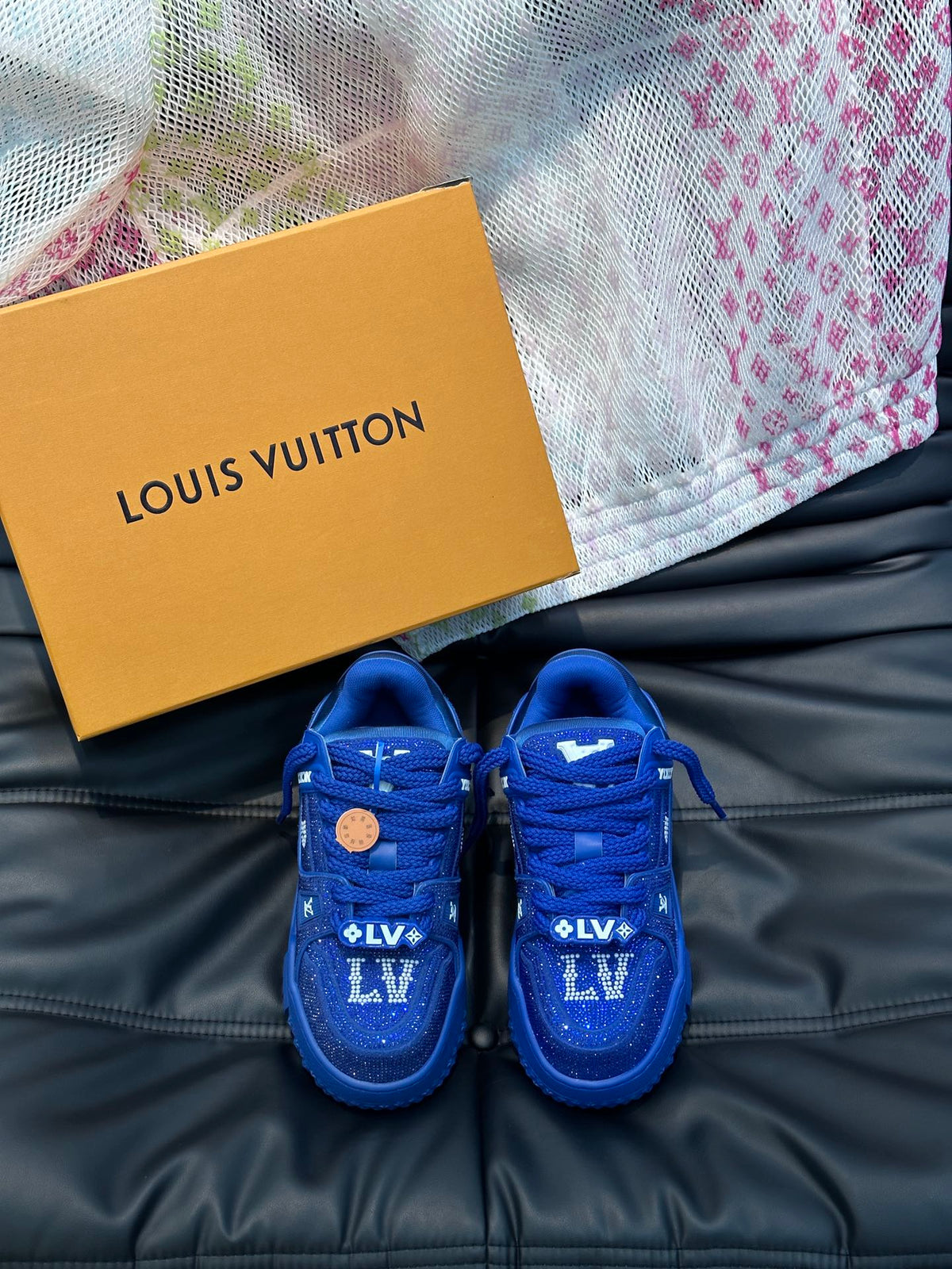 Louis Vuitton LV Trainers Maxi Albastru Stones - prezentare produs