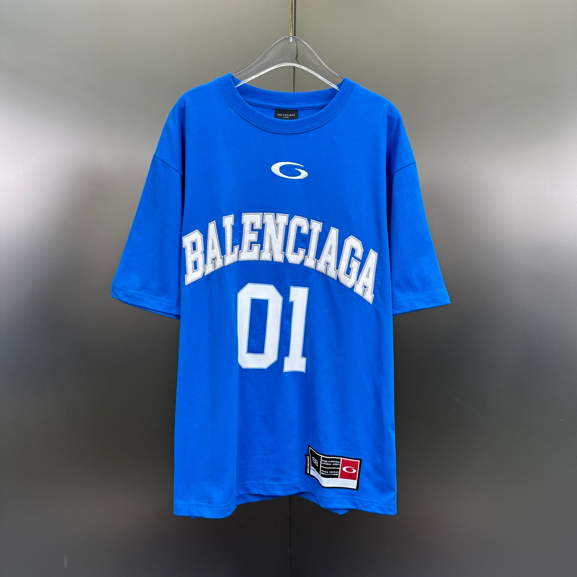 Balenciaga Tricou Exclusive - prezentare produs