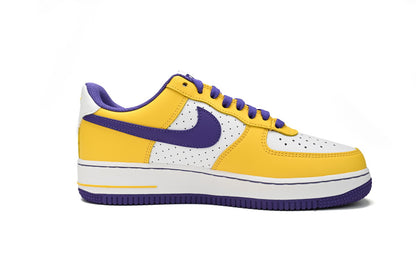 Nike Air Force X Kobe Bryant Pantofi sport - prezentare produs