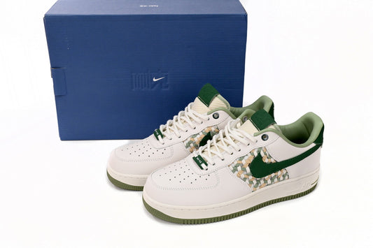 Nike Air Force Low Pale Fildeș Verde - prezentare produs