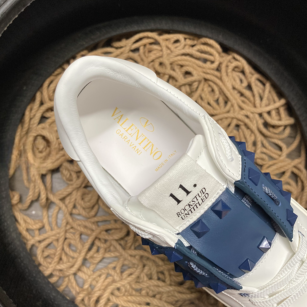 Valentino Rockstud Dark Albastru Pantofi sport - prezentare produs