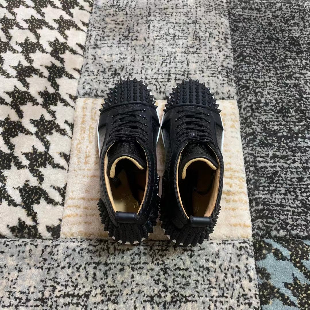 Christian Louboutin Full Negru Spikes High - prezentare produs