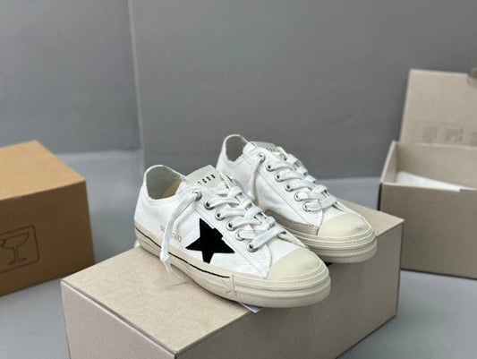 Golden Goose Deluxe G23 - prezentare produs