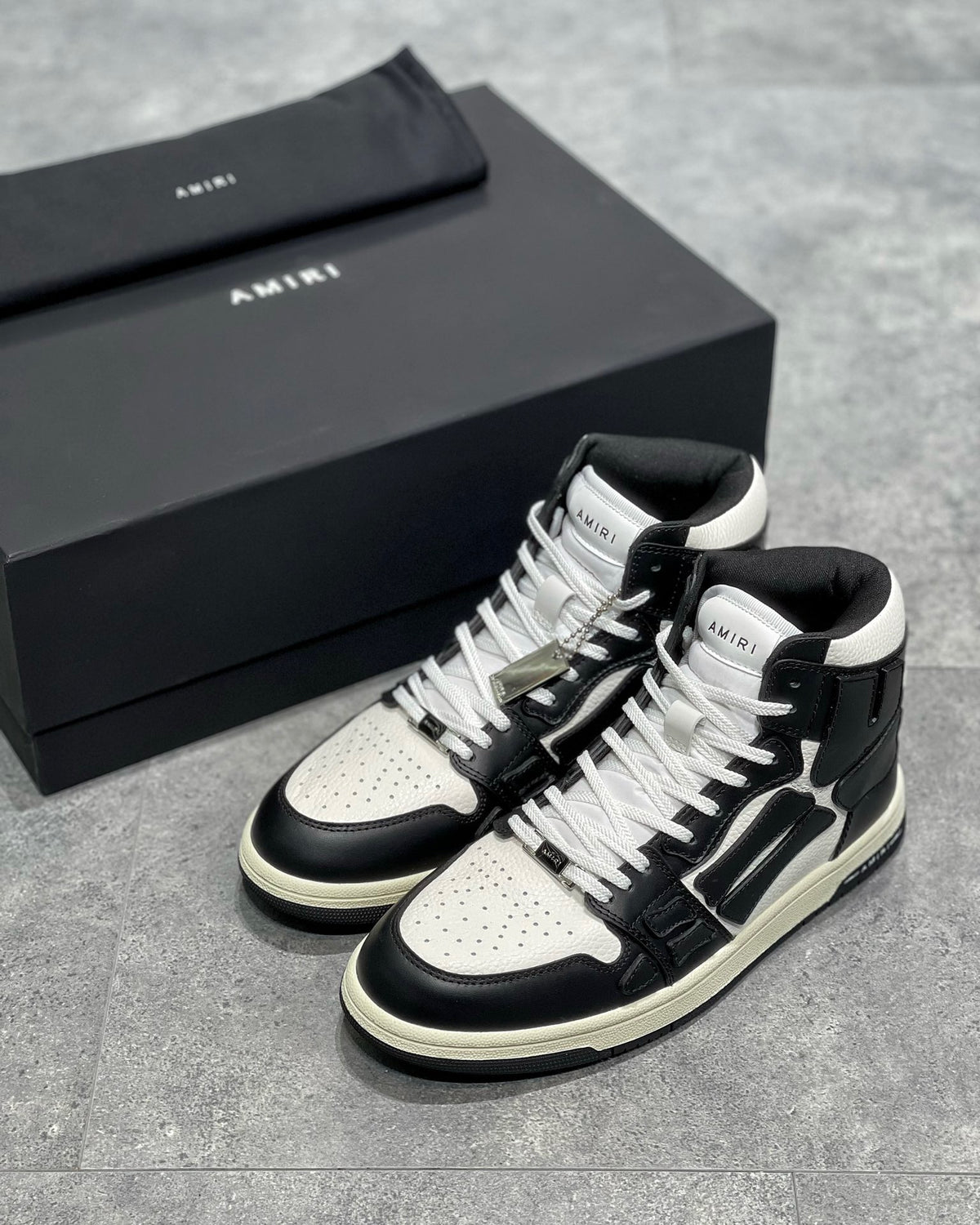 Amiri Skeleton High Top Negru Alb Pantofi sport - prezentare produs