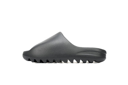 Adidas Yeezy Slapi Onyx - prezentare produs