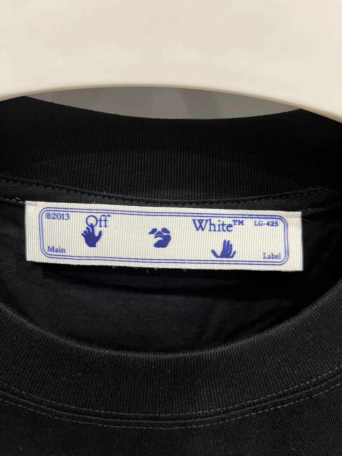 Off-White Off-White T Cămașă F16 - prezentare produs