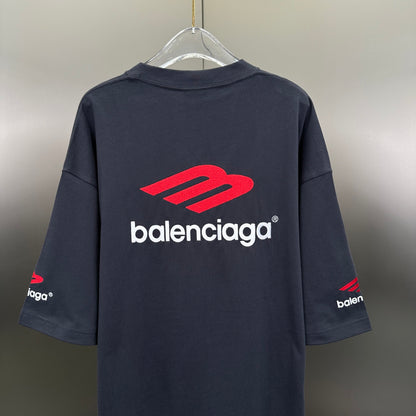 Balenciaga T Cămașă Exclusive - prezentare produs