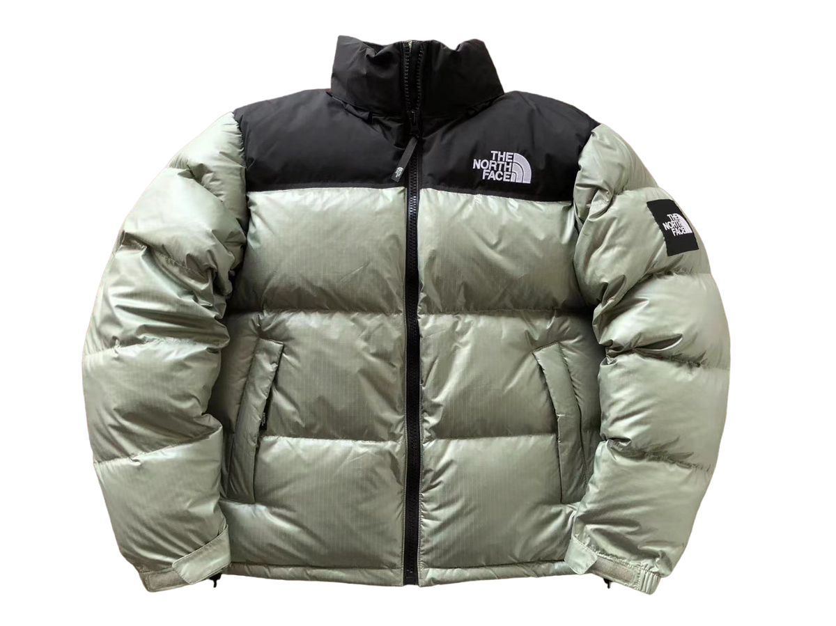 The North Face Nuptse Shiny Pantofi sport - prezentare produs