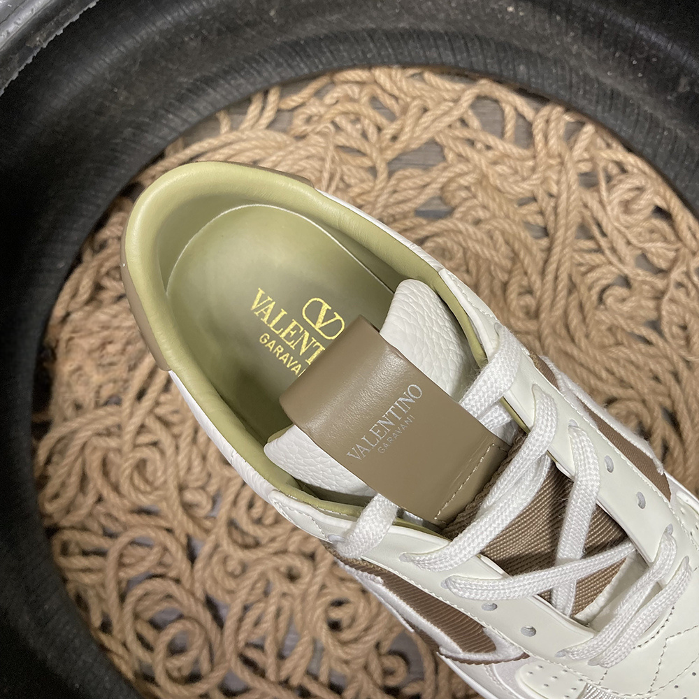 Valentino 3 - prezentare produs