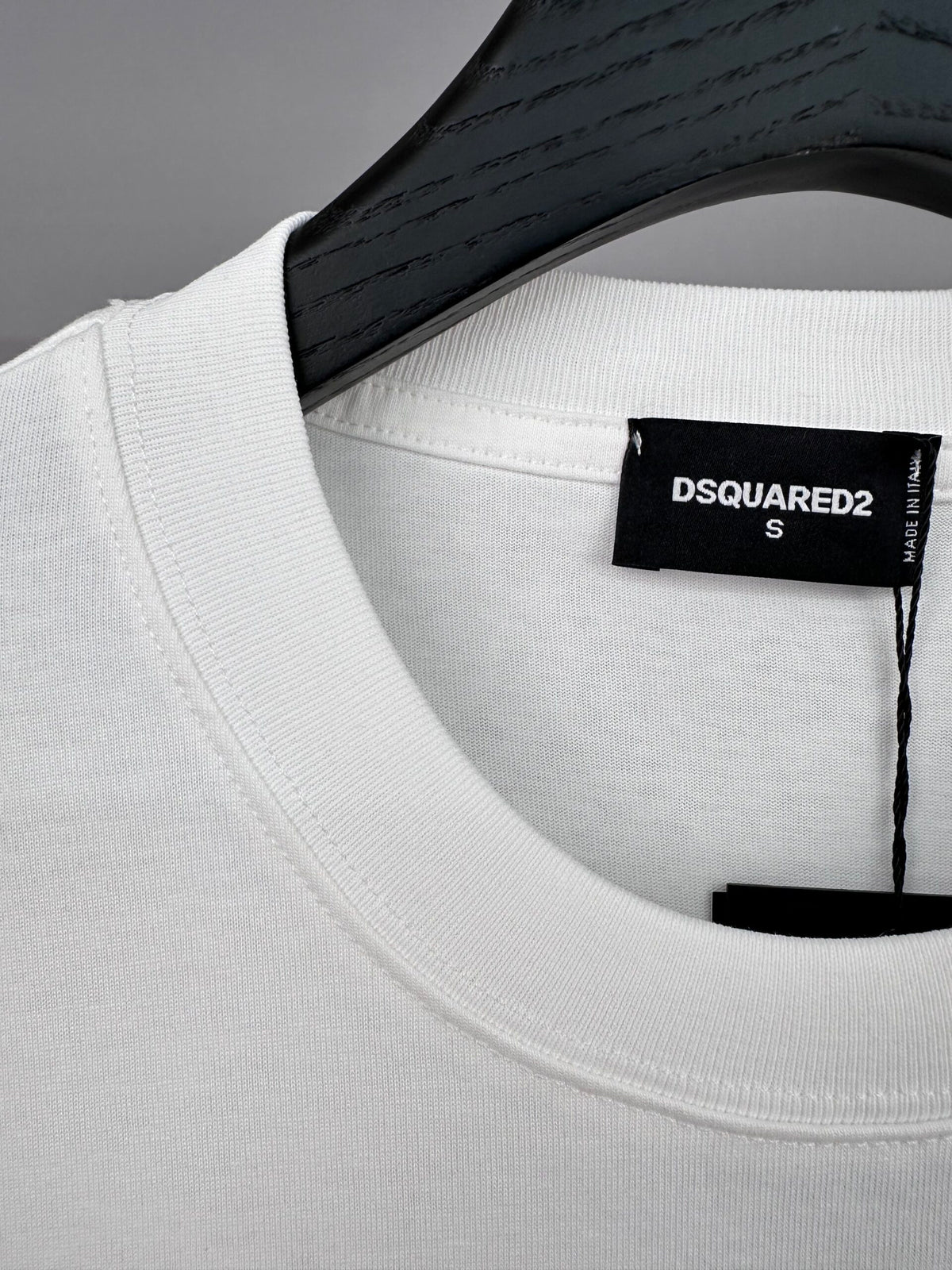 Dsquared2 T Cămașă Dt031 - prezentare produs