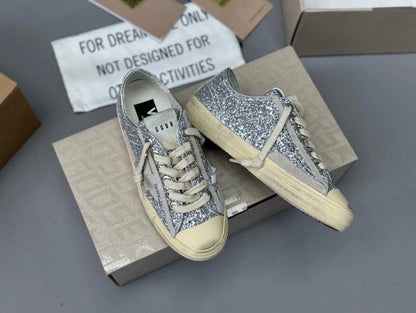 Golden Goose Deluxe G26 Pantofi sport - prezentare produs
